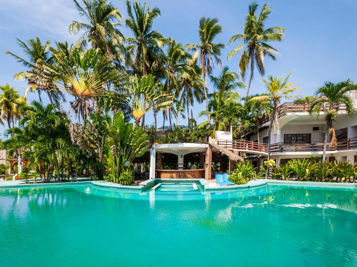 Oyo Hotel Sands بارا دي نافيداد المظهر الخارجي الصورة